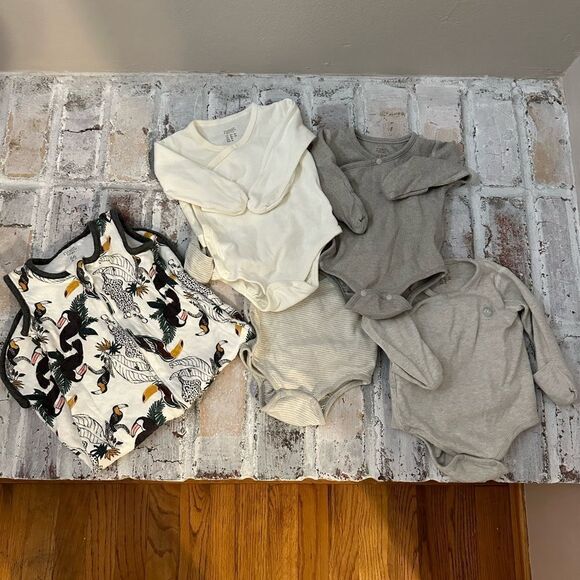 Nest Designs Sleep Sack with Onesies bundle 0-6 months - Picture 1 of 10